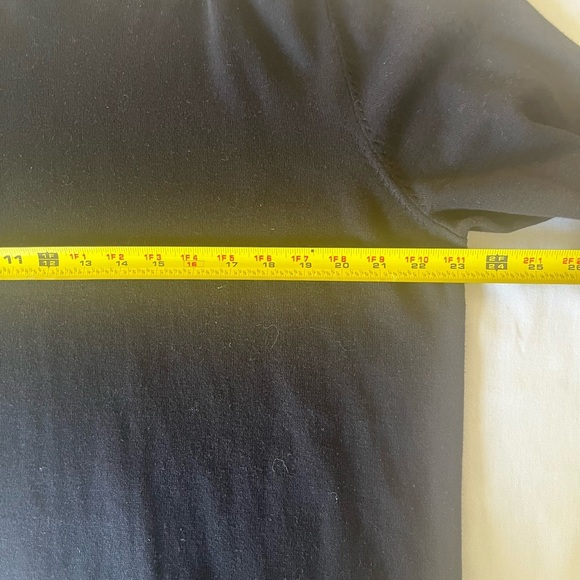 Classic Black V-Neck Pullover Sweater sku016 - Picture 5 of 7